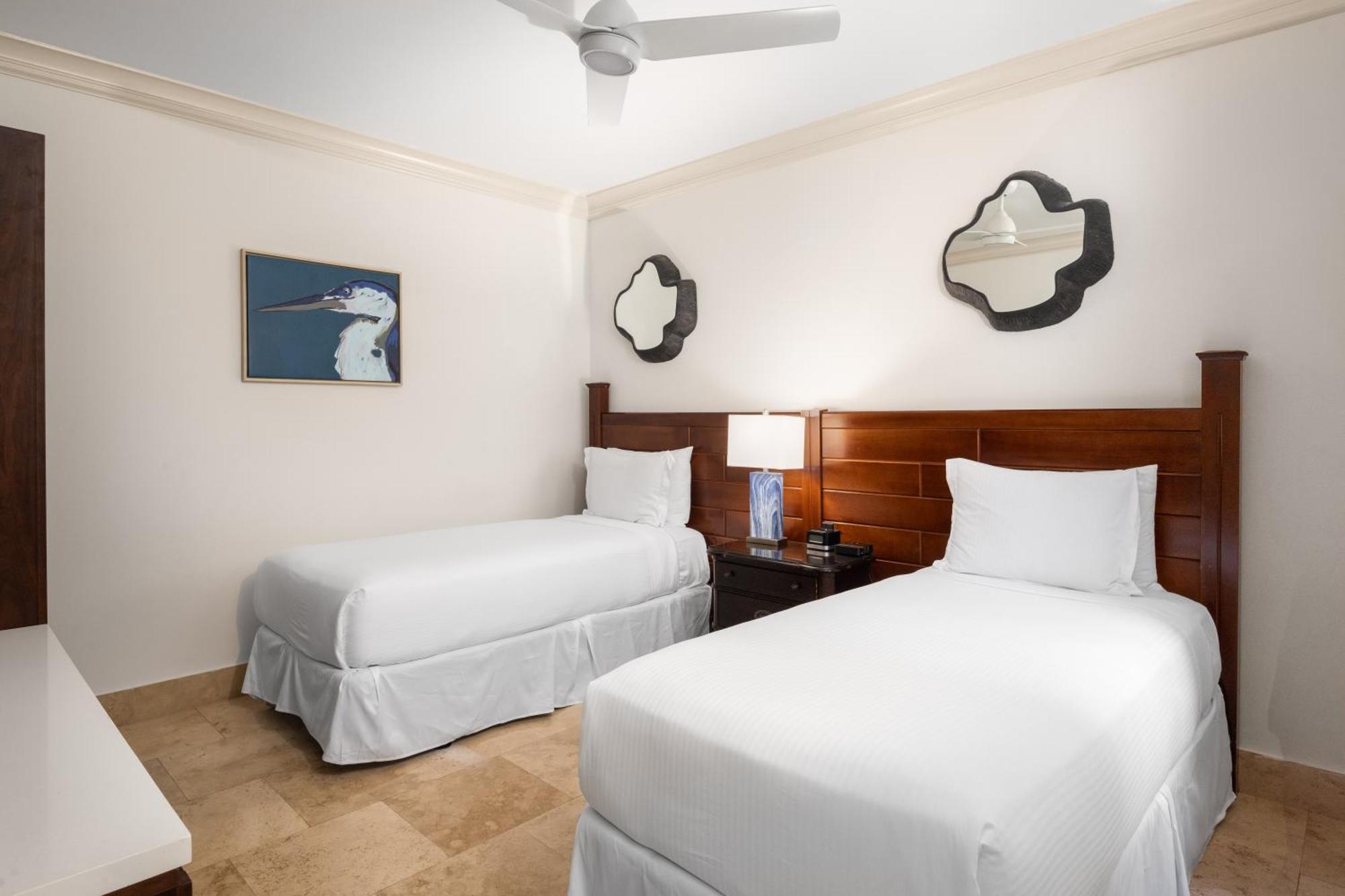 Hotel Windsong On The Reef Grace Bay Exteriér fotografie
