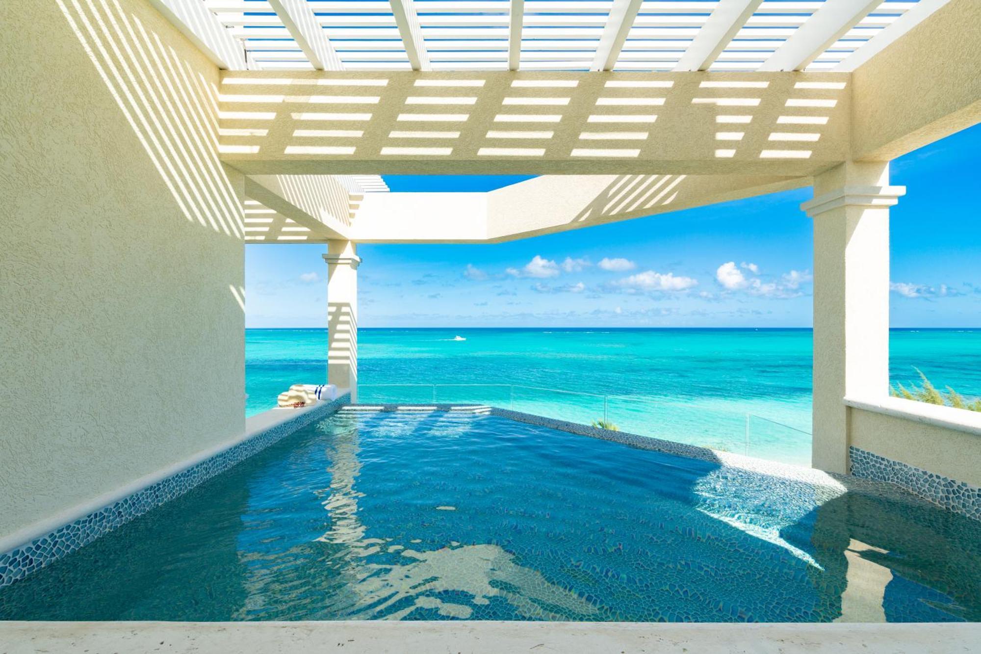Hotel Windsong On The Reef Grace Bay Exteriér fotografie