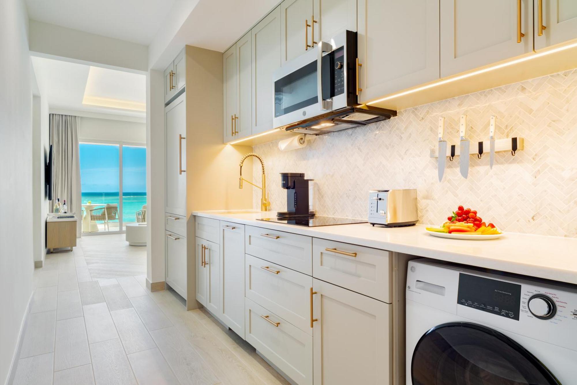 Hotel Windsong On The Reef Grace Bay Exteriér fotografie